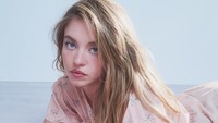 Sydney Sweeney juga disebut menolak diberikan bunga oleh para pria yang sudah mengetahui alamat rumahnya. (Foto: dok Instagram sydney_sweeney)