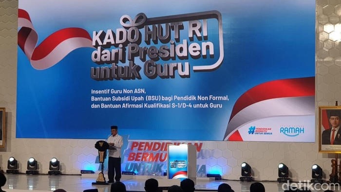 3 Kado Pesiden Prabowo Subianto untuk guru.