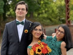 Nikahi Kembar Siam 1 Kelamin, Pria Ini Akhirnya Buka Suara