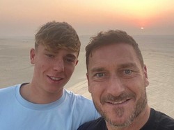 Cristian Totti pensiun di usia 19 tahun. Cristian sempat menimba ilmu di akademi AS Roma, tutup karier di klub Serie D, Olbia (Instagram/cristiantotti__)