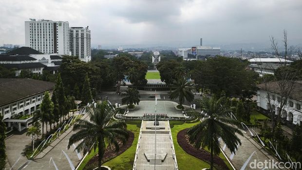 Gedung Sate, Kota Bandung.