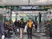 Gerbang Lobi Pintu Masuk Bandung Zoo Dijebol Massa!