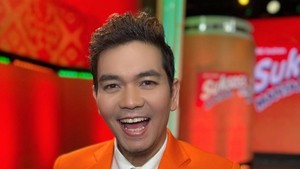 Ia berhasil menurunkan berat sampai 12 kilogram usai membenahi pola makan dan istirahatnya. Dari 78 kilogram sekarang sekitar 66 kilogram. Foto: dok instagram Indra Bekti