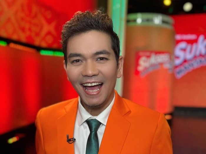 Indra Bekti dalam Instagram miliknya.
