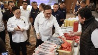 Produk ilegal itu terdiri dari peralatan rumah tangga, kosmetik, obat tradisional, makanan-minuman, hingga elektronik. Semua barang tersebut tidak memenuhi ketentuan impor dan tidak dilengkapi dokumen resmi. ANTARA FOTO/Dhemas Reviyanto