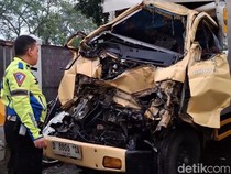 Endang Tewas Usai Truknya Tabrak Pantat Tronton di Cipularang
