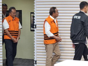 KPK Tahan 2 Tersangka Korupsi Tol Trans Sumatera Rugikan Negara Rp 205 Miliar
