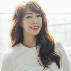 Penyanyi Korea Lee Min Ditemukan Meninggal Dunia