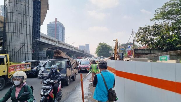 Lokasi proye galian yang bikin macet di Jalan TB Simatupang (Taufiq/detikcom)