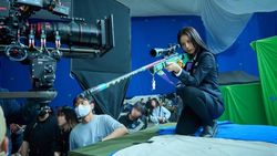 Wajah Serius Lee Minho dan Cast Omniscient Reader di Loksyut