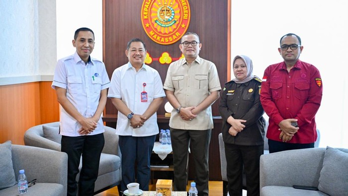PDAM Makassar melanjutkan kerja sama dengan Kejari Makassar.
