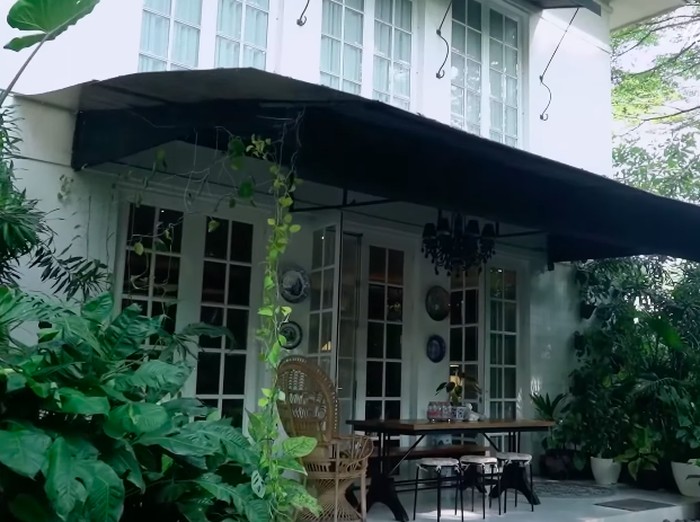 Rumah Yuni Shara Rumah Yuni Shara