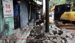 Saluran Air dan Trotoar di Jalan Saharjo Tebet Direvitalisasi