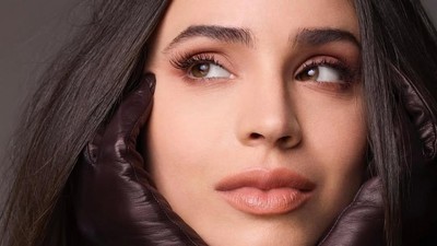 My Oxford Year Trending di Netflix, Ini Pesona Sofia Carson yang Mencuri Hati