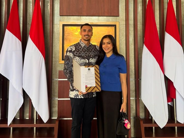 Alasan Mulia Suami Jessica Iskandar Pilih Jadi WNI