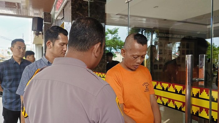 Tampang pelaku sodomi korbannya yang masih di bawah umur di Lampung Selatan.