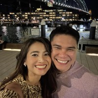 Kini kemesraan Acha dan Vicky tinggal kenangan. Meski demikian keduanya masih kompak untuk bersama-sama membesarkan putri semata wayang mereka. Foto: Instagram/@septriasaacha