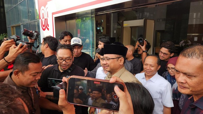 KPK selesai memerika mantan Menteri Agama (Menag) Yaqut Cholil Qoumas terkait penyelidikan dugaan korupsi kuota haji, Kamis (7/8/2025).