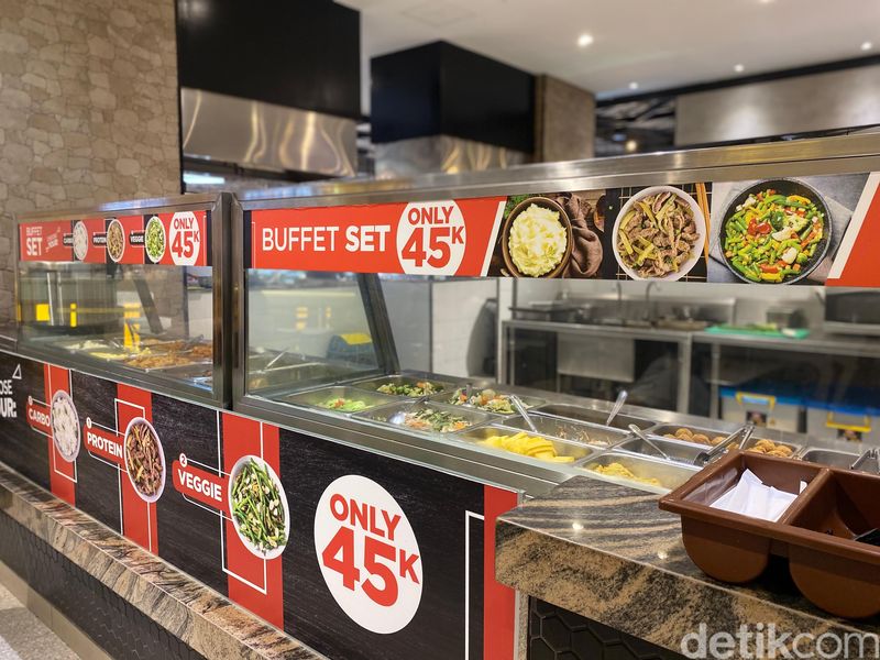 Food Hall Grand Indonesia ada gerai yang menawarkan set buffet seharga Rp 45.000