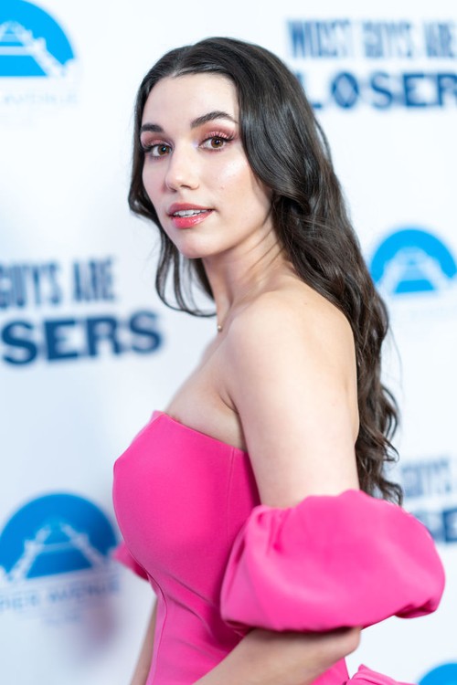 MANHATTAN BEACH, CALIFORNIA - NOVEMBER 17:  Grace Caroline Currey attends the screening of Most Guys Are Losers at Unita on November 17, 2022 in Manhattan Beach, California. (Photo by John Wolfsohn/Getty Images)