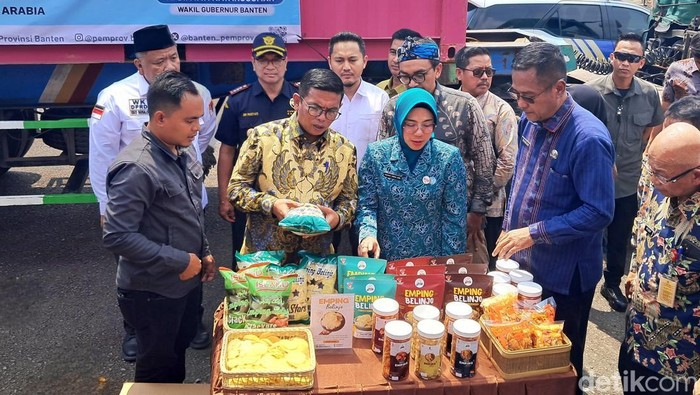 Gubernur Banten Andra Soni melepas ekspor emping ke Arab Saudi