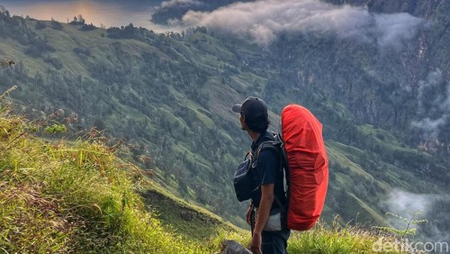 Suasana Gunung Rinjani, Lombok, NTB. (Ahmad Viqi/detikBali).