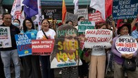 Keputusan Senat untuk mengarsipkan kasus tersebut memicu gelombang kritik dari masyarakat sipil, organisasi mahasiswa, hingga kelompok oposisi. Mereka menilai langkah itu mencederai prinsip keadilan dan memperlemah kepercayaan publik terhadap institusi negara. REUTERS/Eloisa Lopez
