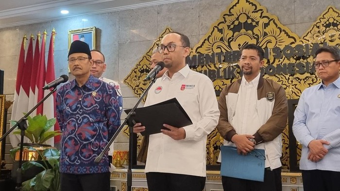 Konferensi pers Mensos dan Kepala PPATK (Taufiq/detikcom)