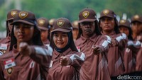 Anggota Paskibraka Nasional fokus berlatih jelang HUT RI. Pada kesempatan yang sama, Kepala Staf Garnisun Tetap/1 Jakarta Brigjen TNI Edi Saputra menyebut pihaknya terus mempersiapkan yang terbaik dalam rangka upacara Hari Kemerdekaan RI ke-80 pada 17 Agustus 2025 nanti.