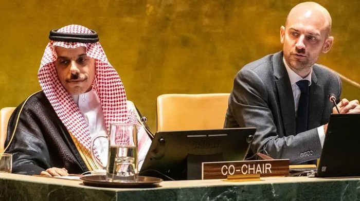 Menteri Luar Negeri Arab Saudi Faisal bin Farhan al-Saud dalam Konferensi Solusi Dua Negara bagi Palestina di New York, Amerika Serkat, 29 Juli 2025.Foto: Stephanie Keith/Getty Images