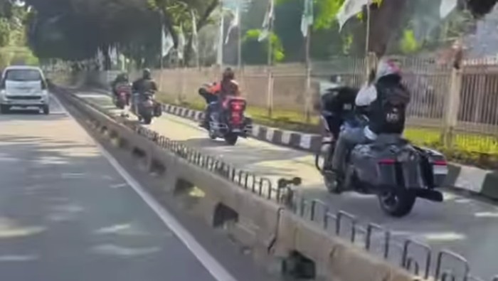 Moga masuk jalur TransJakarta.
