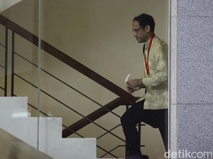 Nadiem Makarim Penuhi Panggilan KPK, Apa Perbedaan dengan Kasus di Kejagung?