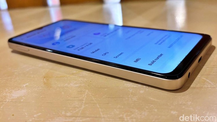 Nubia A56