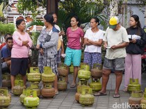 Atasi Kelangkaan LPG 3 Kg, Pemkab Klungkung Gelar Operasi Pasar