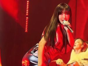 Video: Kabar Sedih untuk BLACKJACK, Park Bom Hiatus dari 2NE1