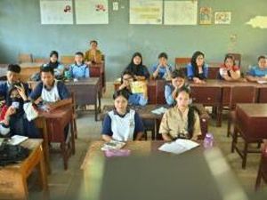 Respons Siswa Ikuti Pelajaran Koding-Kecerdasan Artifisial di Kalteng: Asyik Banget