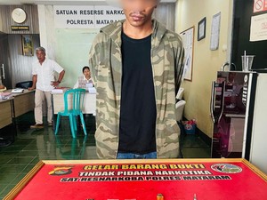 Pasutri Pedagang Nasgor di Mataram Nyambi Jadi Pengedar Sabu
