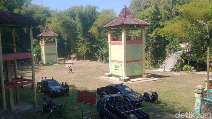 Kawasan Sendang Klampeyan Jatinom yang akan menjadi tempat sebaran kue apem.