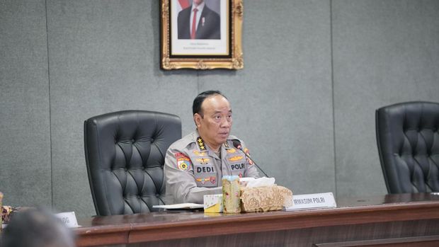 Polri gelar rapat persiapan peluncuran Gerakan Pangan Murah di Puldasis, Mabes Polri, Jalan Trunojoyo, Kebayoran Baru, Jakarta Selatan (Jaksel), Kamis (7/8/2025).)