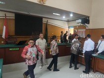Adu Dalil Kejari Cianjur Vs Kuasa Hukum di Praperadilan Korupsi PJU