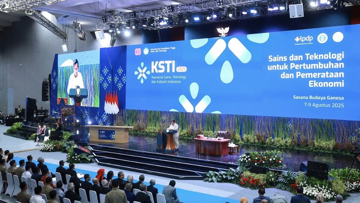 Presiden menghadiri Konvensi Sains, Teknologi, dan Industri Indonesia (KSTI) 2025 yang menjadi pertemuan para ilmuwan Indonesia dan mancanegara untuk mendukung inovasi teknologi di tanah air. (Tangkapan Layar Instagram/PresidenRepublikIndonesia)