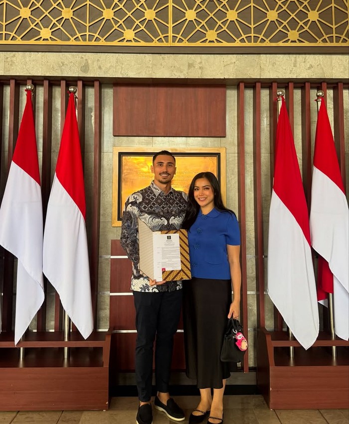 Romantis! Vincent Verhaag dan Jessica Iskandar Sering Sempatkan Makan Bareng