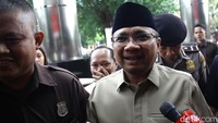 Mantan Menteri Agama (Menag) Yaqut Cholil Qoumas memenuhi panggilan Komisi Pemberantasan Korupsi (KPK) untuk klarifikasi KPK terkait penyelidikan dugaan korupsi kuota haji.