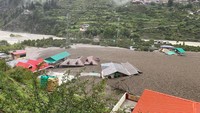 Foto drone menunjukkan pemandangan dramatis Desa Dharali yang tertutup lumpur dan reruntuhan usai banjir bandang dan tanah longsor memporakporandakannya. Foto: Indian Army Central Command via X/Handout via REUTERS