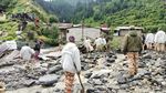 Tanah Longsor dan Banjir Luluhlantakkan Kota Himalaya India