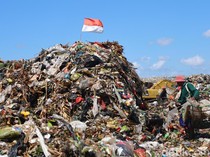 Menteri LH Tunda Penutupan TPA Suwung hingga 28 Februari 2026!