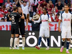 Video Kane Cetak Gol Saat Bayern Lumat Tottenham 4-0