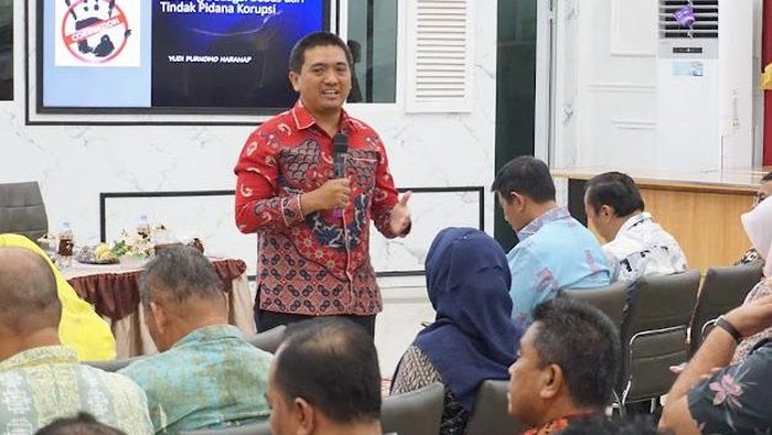 Anggota Satuan Tugas Khusus (Satgassus) Optimalisasi Penerimaan Negara Mabes Polri, Yudi Purnomo Harahap, sosialisasi antikorupsi di Serdang Bedagai.