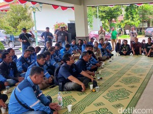 Harap-harap Cemas Pekerja PT SAK Tunggu Nasib Pesangon-Pelunasan Gaji