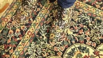 Super matching sama karpet. Foto: via BrightSide